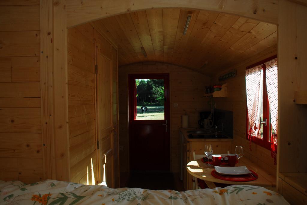 Gypsy Nature B&B Jumelles  Zimmer foto