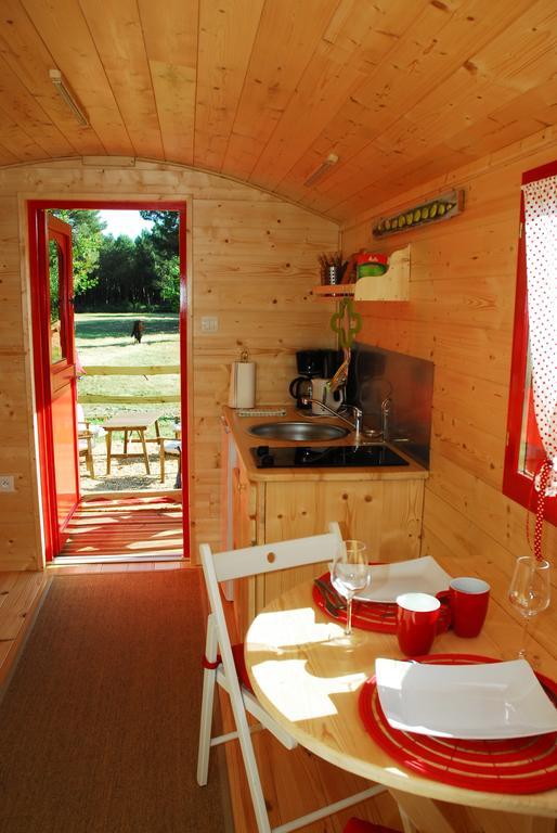 Gypsy Nature B&B Jumelles  Zimmer foto